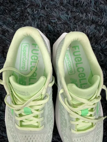 Gebrauchtes New Balance Fuelcell Supercomp trainer V3 bike — Bild 6 von 9