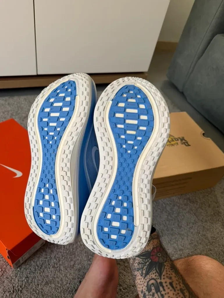 Käytetty Nike Vomero Plus bike — kuva 8 / 11