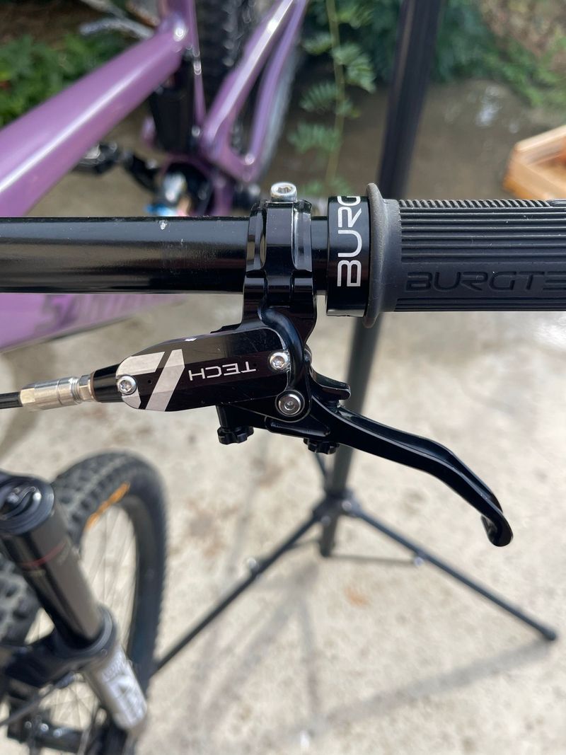 Hope Tech 4 V4/E4 Brakes 2024 Brakes d'occasion