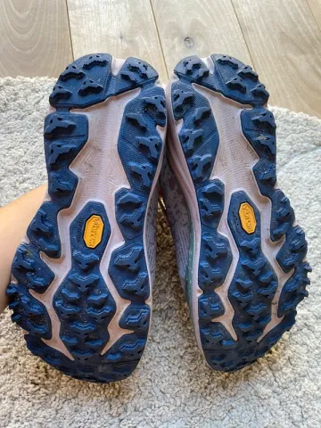 Used Hoka Speedgoat 6 GTX bike — image 2 of 7