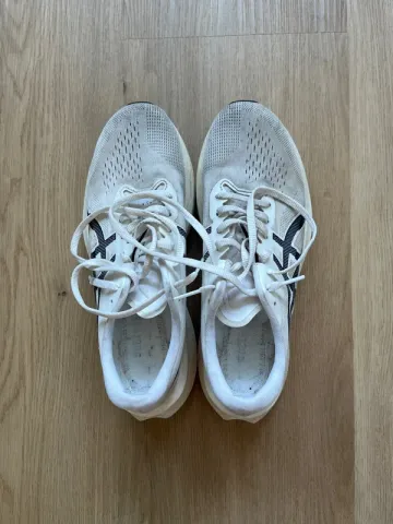Used Asics Magic Speed 4 bike — image 1 of 6