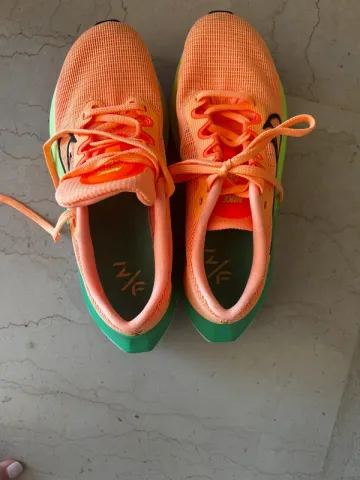 Nike Running Shoes bike usato — immagine 6 di 7