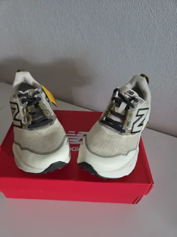 New Balance Hierro bike d'occasion — image 3 sur 3