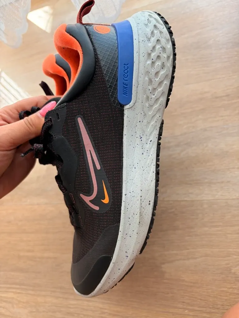 Used Nike Reaact bike — image 3 of 4
