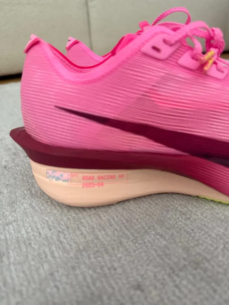 Used Nike ZoomX Vaporfly bike — image 2 of 14