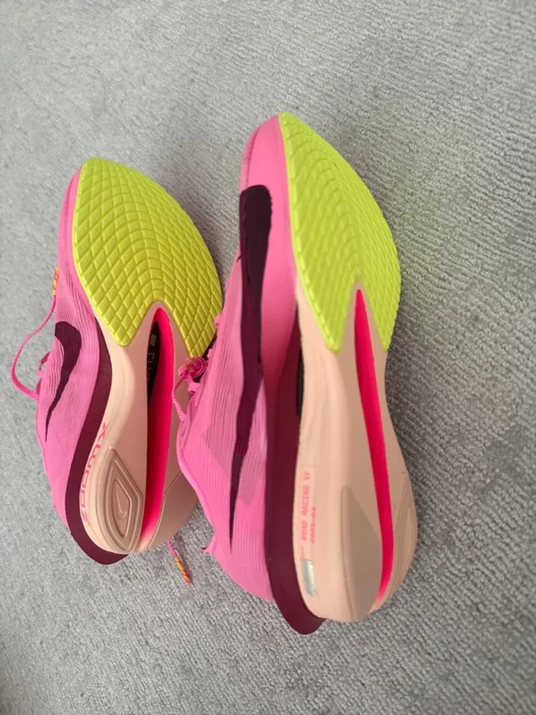 Used Nike ZoomX Vaporfly bike — image 14 of 14