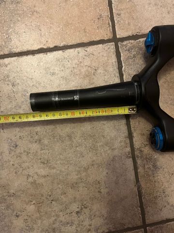 Used Fox 38 Grip 2 170 2025 bike — image 5 of 5