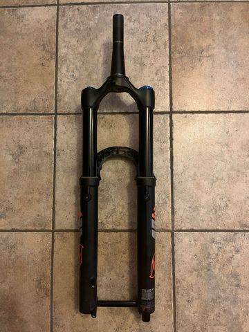 Used Fox 38 Grip 2 170 2025 bike — image 2 of 5