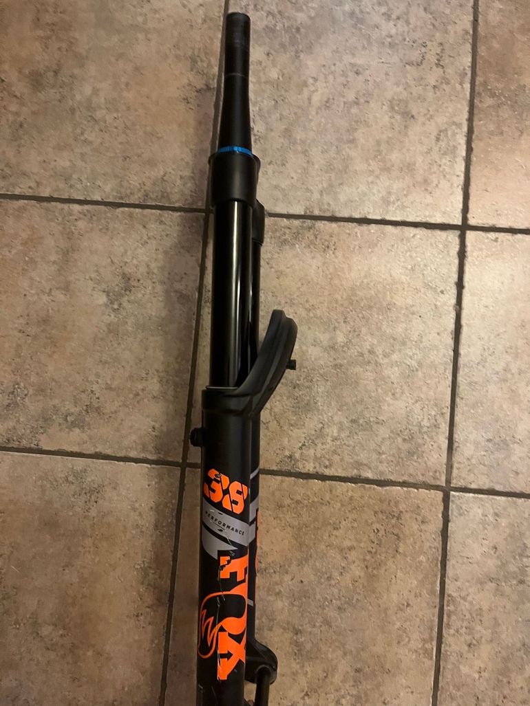 Used Fox 38 Grip 2 170 2025 bike — image 3 of 5