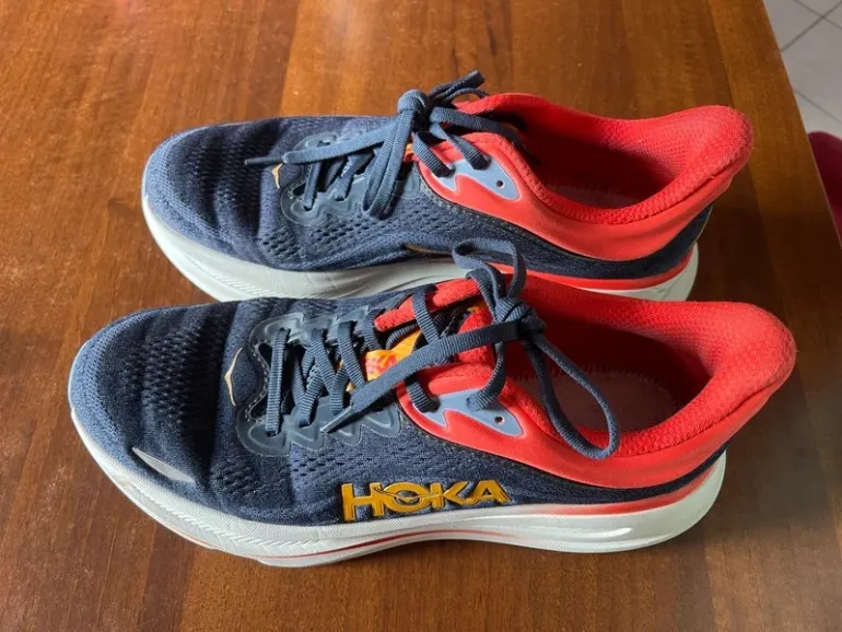 Used Hoka Bondi 9 bike — image 2 of 3