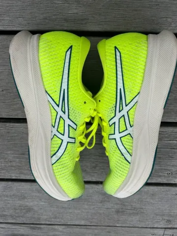 Asics Magic Speed 2 bike de segunda mano — imagen 2 de 9