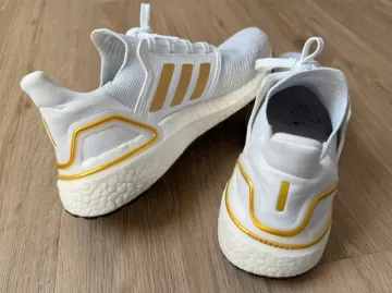 Used Adidas Ultra Boost 20 2020 bike — image 3 of 5