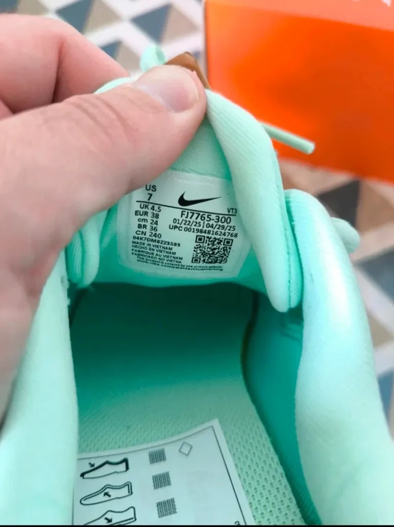 Used Nike Journey Run bike — image 8 of 9