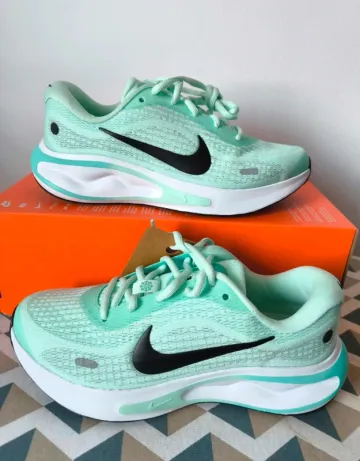 Used Nike Journey Run bike — image 2 of 9