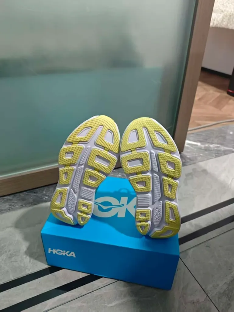 Used Hoka Bondi 9 bike — image 5 of 6
