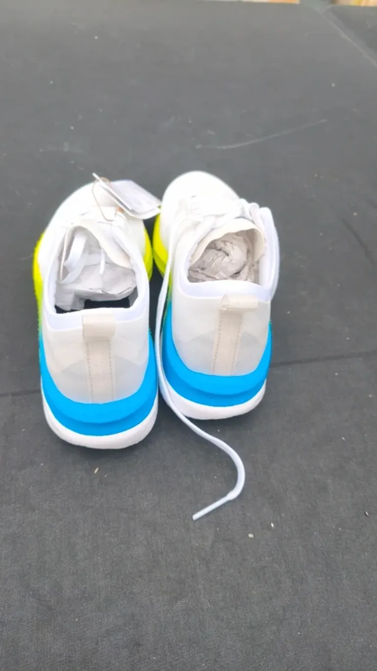 Used Adidas Moveboost bike — image 2 of 10