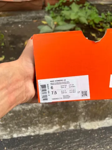 Używany Nike Vomero 18 bike — zdjęcie 10 z 10
