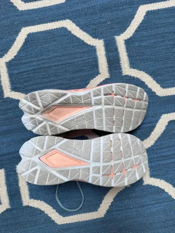 Used Ideal HOKA One One Laufschuhe bike — image 3 of 3