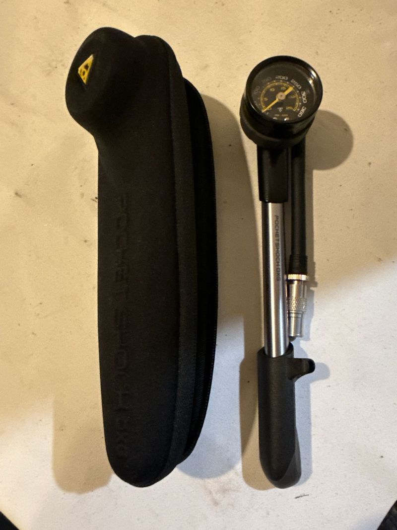Używany Topeak Pocket Shock DXG 2024 Cycling Accessories