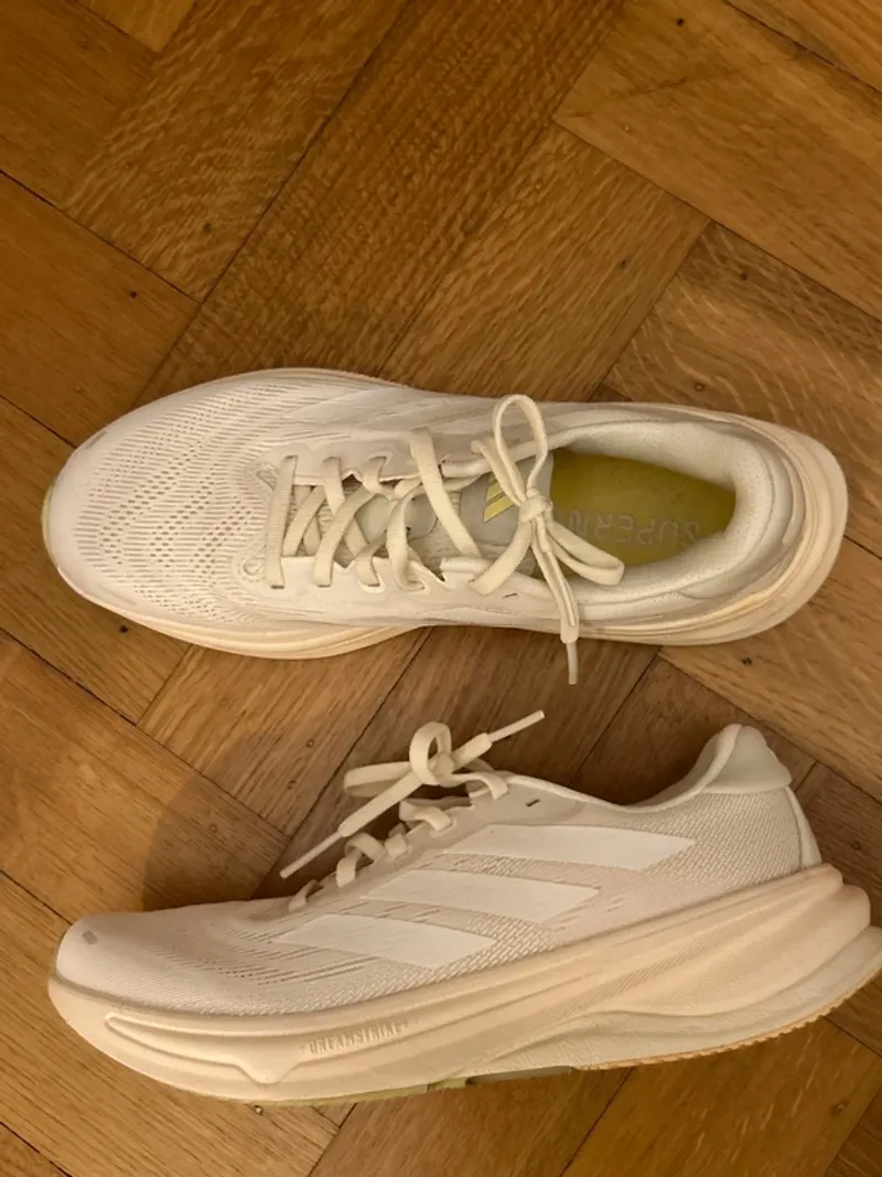 Used Adidas Running shoes Running Shoes