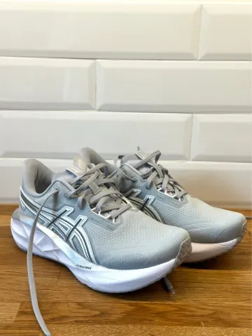 Gebrauchtes Asics FF Blast Max bike — Bild 1 von 10