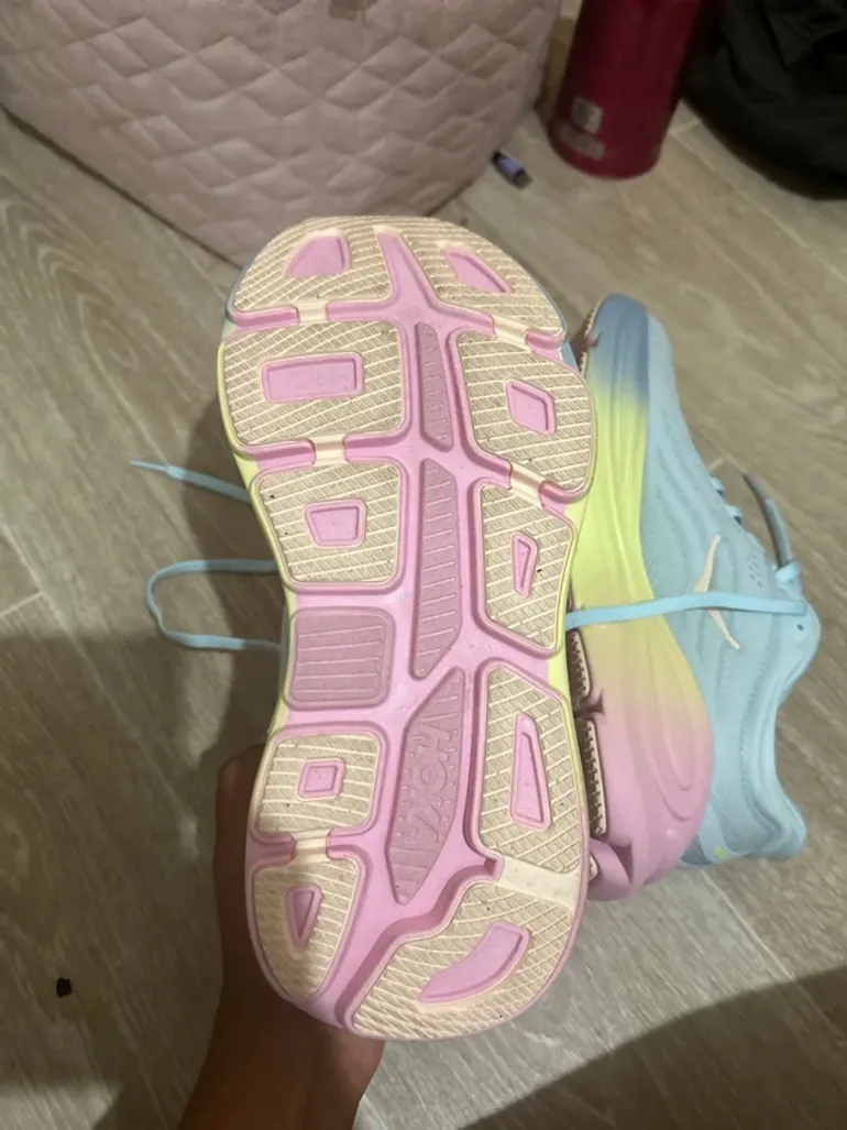 Used Hoka Running Shoes bike — image 4 of 6