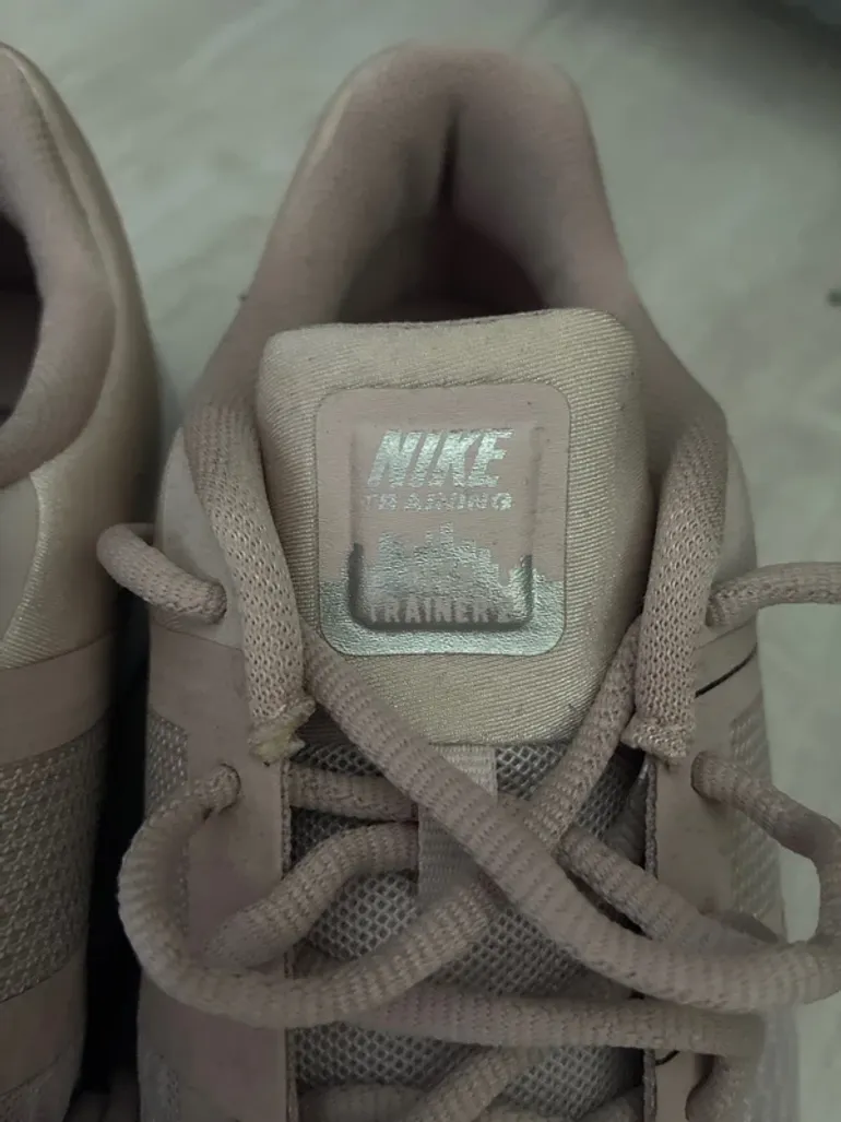 Used Nike Schuhe bike — image 2 of 4