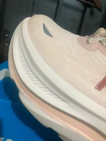 Used Hoka Bondi 9 bike — image 7 of 11