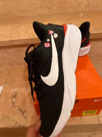 Gebrauchtes Nike Star Runner 4 bike — Bild 4 von 9