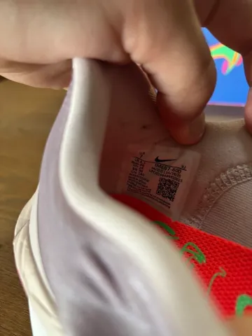 Used Orange Nike Zoom Fly 6 Eliud Kipchoge bike — image 8 of 9