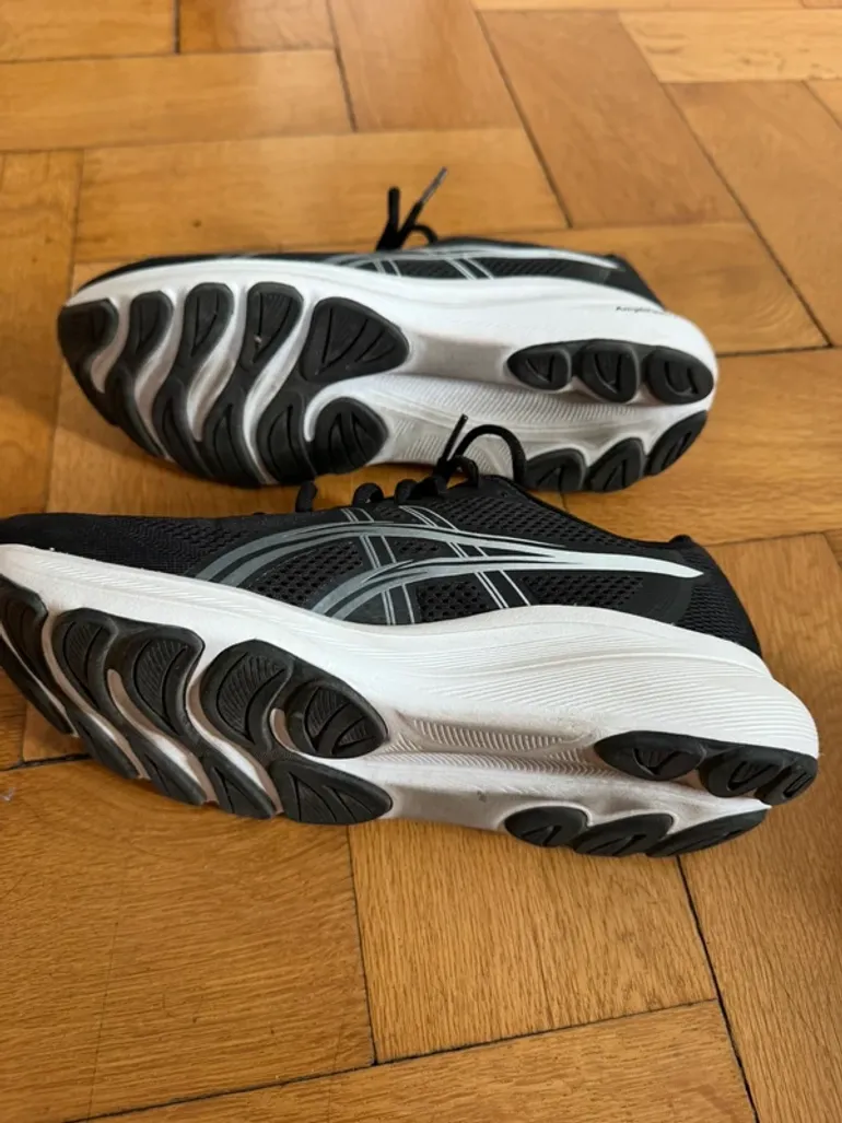 Použité Time Asics Shoes bike — obrázek 3 z 4