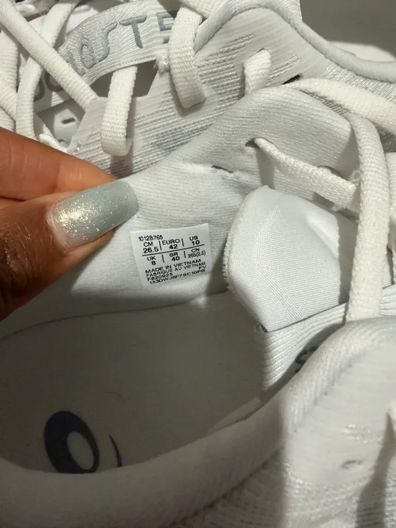 Used Asics Novablast 5 bike — image 6 of 6