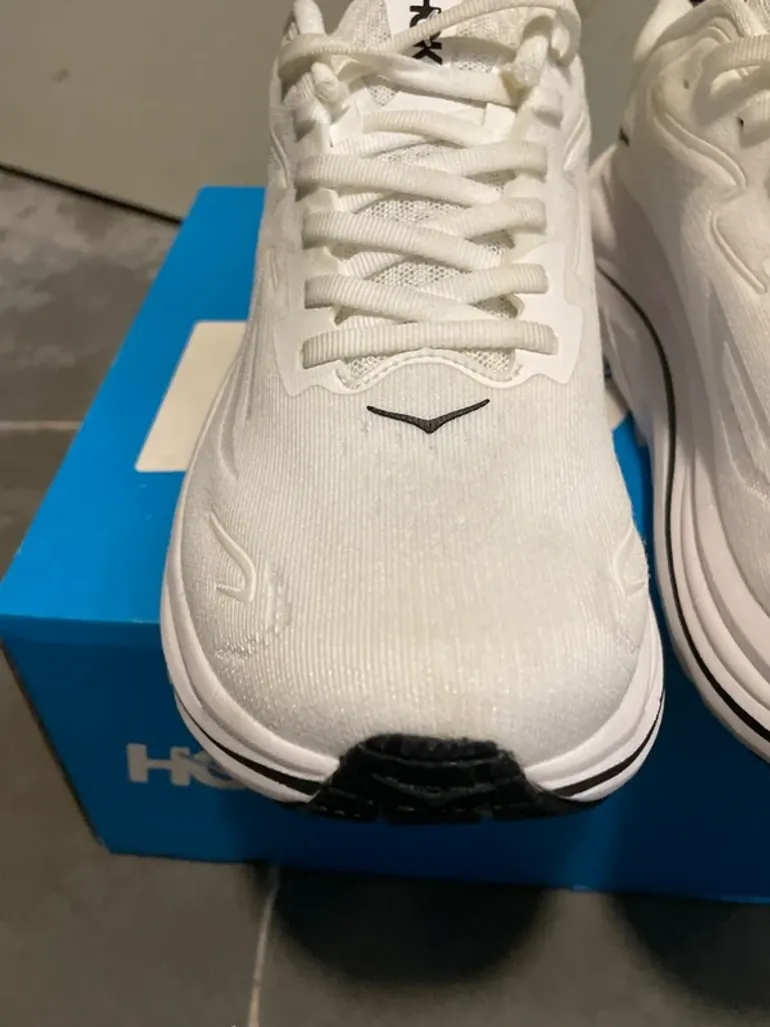 Used Hoka Clifton 10 bike — image 7 of 13
