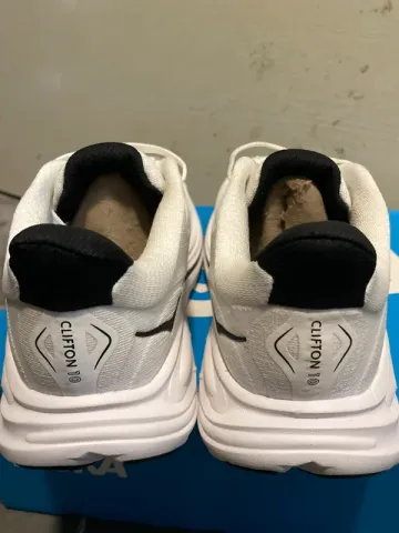 Used Hoka Clifton 10 bike — image 9 of 13