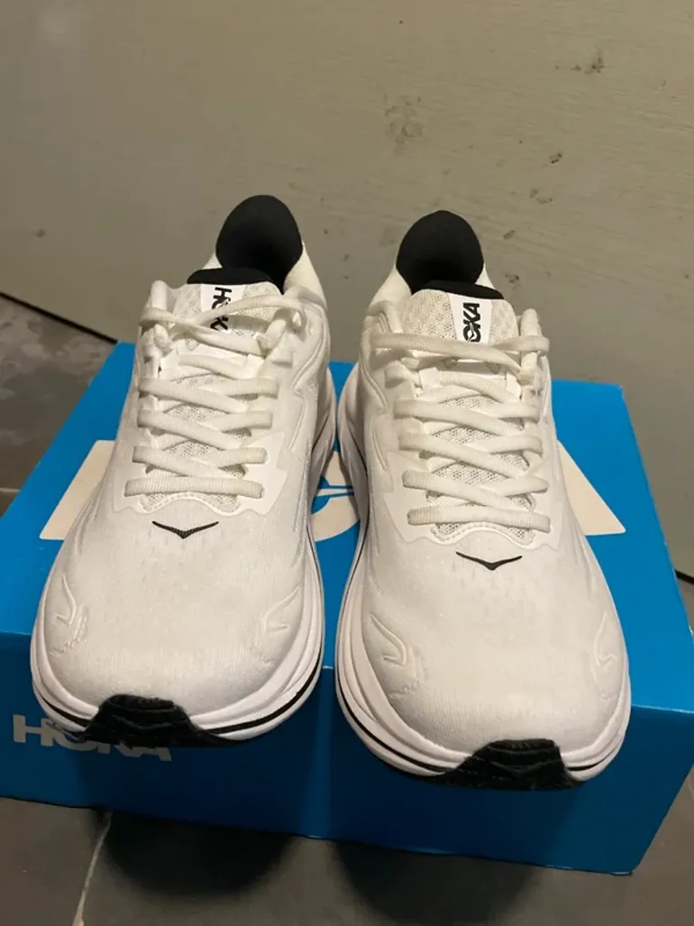 Used Hoka Clifton 10 bike — image 5 of 13