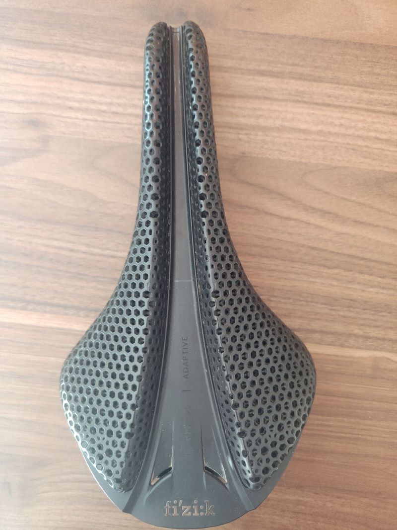 Used Fizik Antares Versus Evo R1 Adaptive Saddles & Seatposts