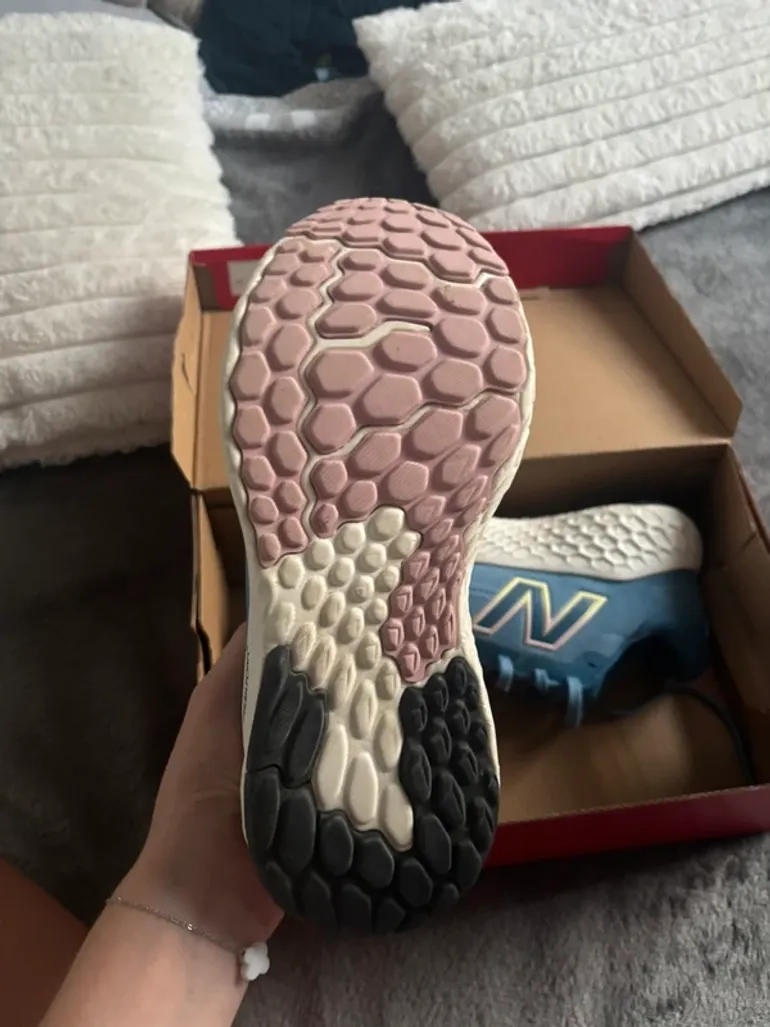Brugt New Balance Sport Shoes bike — billede 3 af 4
