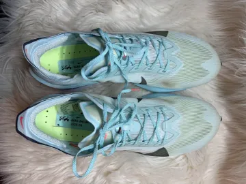 Nike ZoomX Vaporfly Next% 4 bike d'occasion — image 6 sur 9
