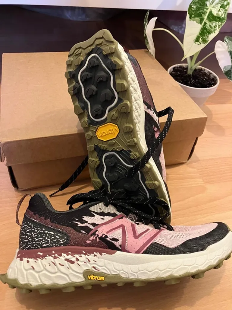 Tweedehands New Balance Trailrunning Schuhe bike — afbeelding 3 van 5