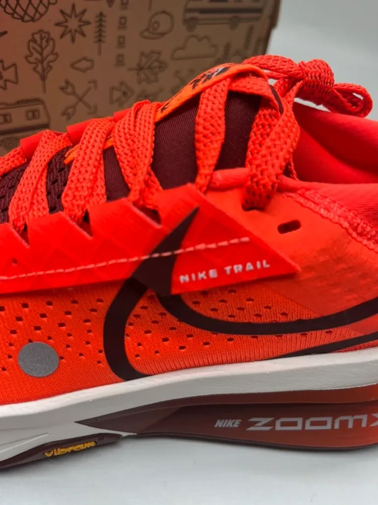 Used Nike Zoomx Zegama Trail 2 bike — image 9 of 12