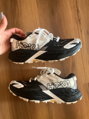 Used Hoka Speedgoat 7 bike — image 1 of 5