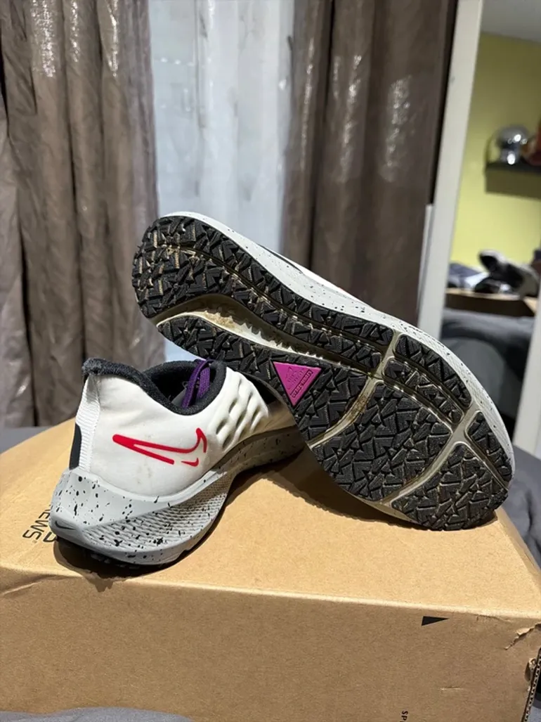Used Pegasus Air Zoom 39 Shield bike — image 2 of 3