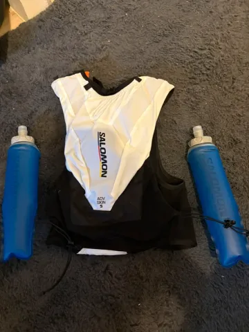 Tweedehands Salomon Adv Skin 5 bike — afbeelding 3 van 3