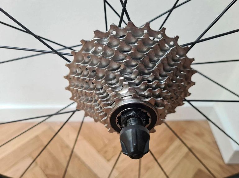 Tweedehands Shimano Rs bike — afbeelding 4 van 6