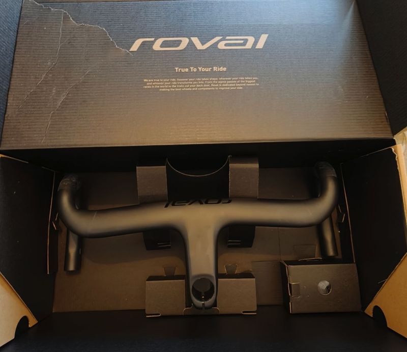 Roval Terra Carbon Handlebar 2026 Cockpit usato