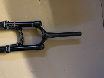 Käytetty RockShox Pike Ultimate Fork 2022 bike — kuva 5 / 6