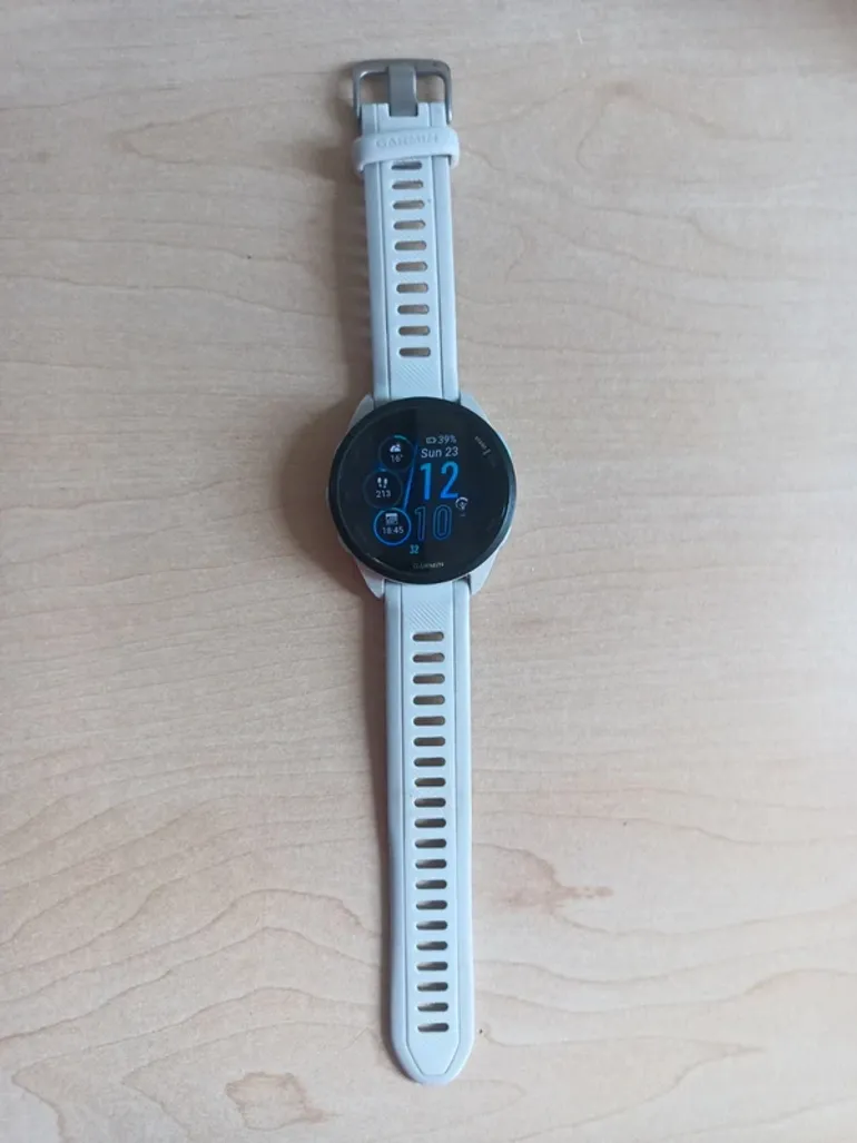 Used Garmin Forerunner 165 Music bike — image 2 of 6
