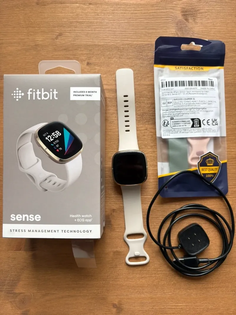 Fitbit Sense Electronics usato