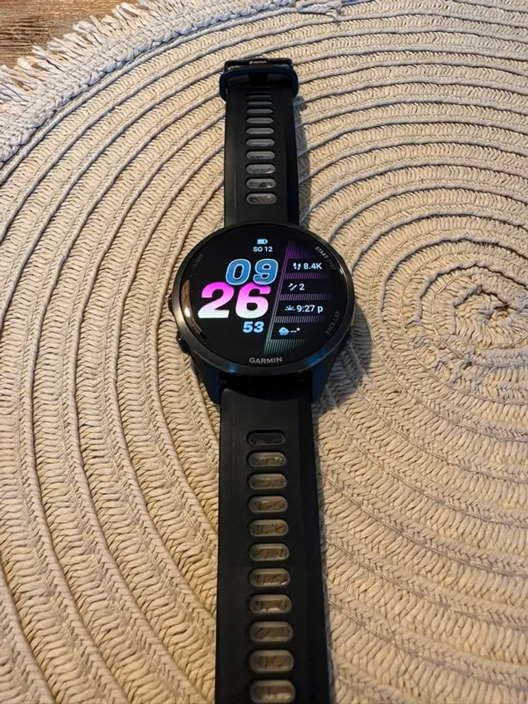 Used Garmin Forerunner 570 bike — image 3 of 7