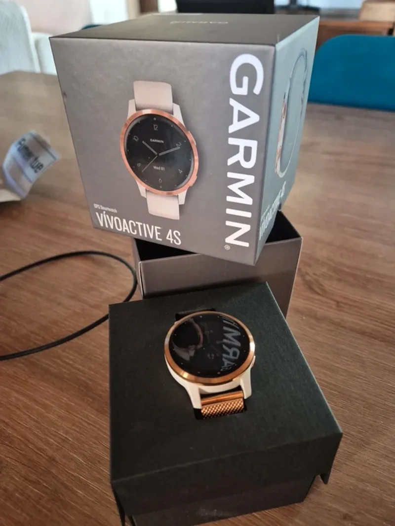 Używany Garmin vivoactive 4s Electronics